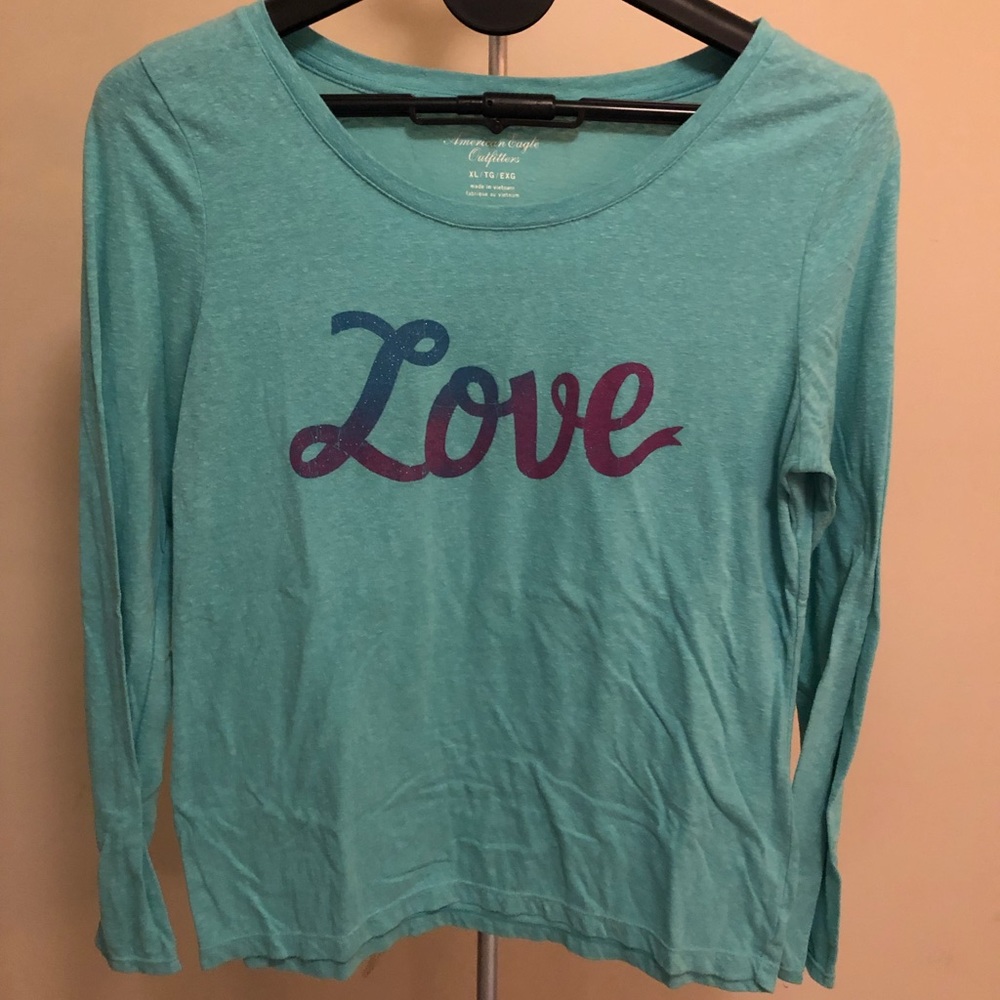 Women’s long sleeve shirt